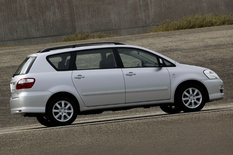 Toyota Avensis Verso