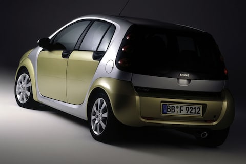 Smart komt met nieuwe ForFour en crossover