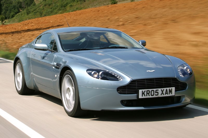 Aston Martin V8