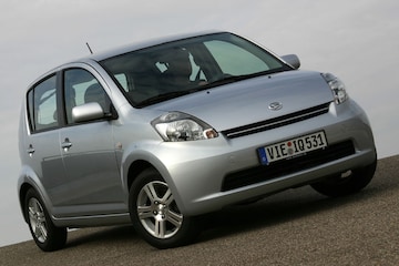 Daihatsu Sirion 2