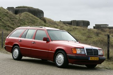 Mercedes-Benz 250 TD Combi