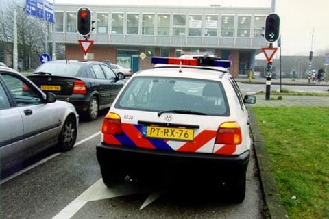 Blauw gaat door rood