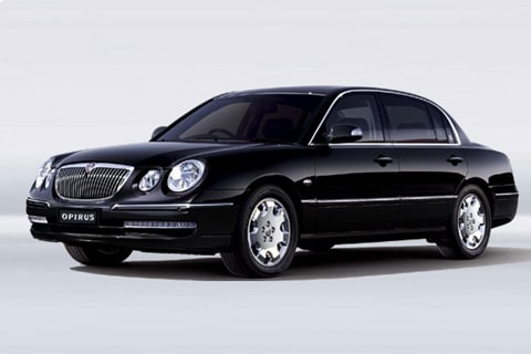 Kia Opirus