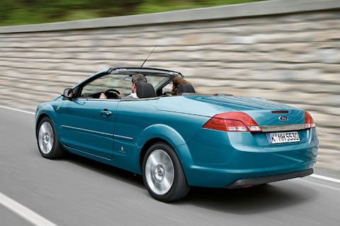 Details en prijzen Ford Focus CC