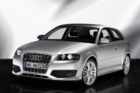 Audi laat S3 los!