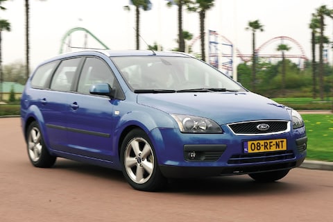 Ford Focus Wagon 1.6 16V Futura (2005)