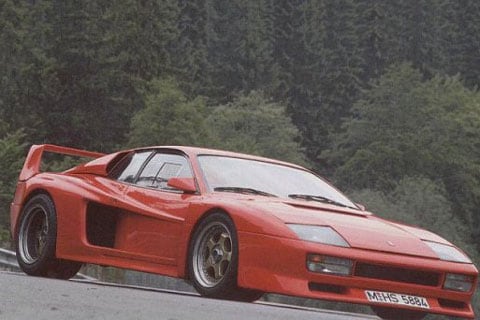 Handen af van de superauto's!