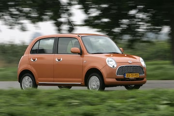 Daihatsu Trevis