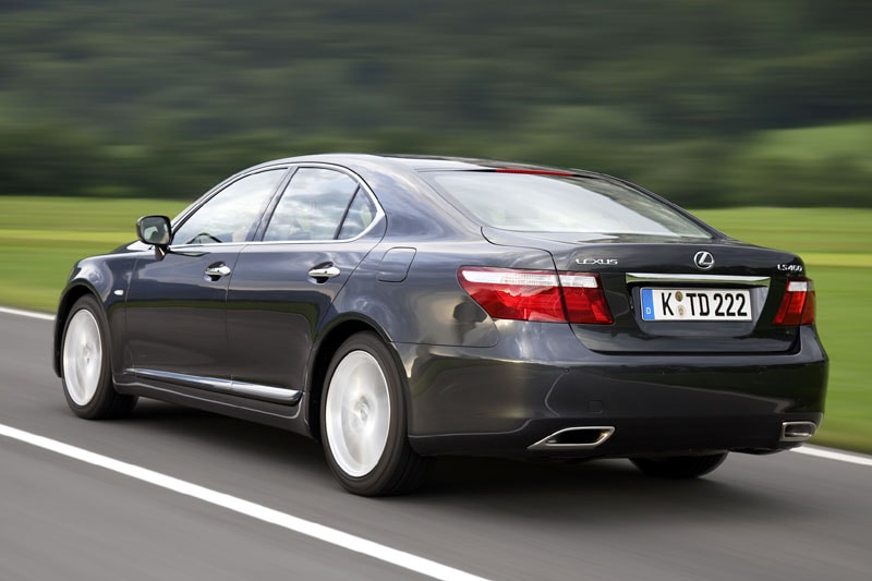 Lexus LS 460