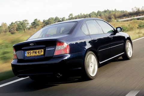 Subaru Legacy 3.0R spec.B (2005)