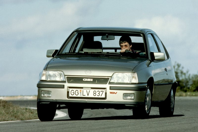Opel Kadett GSi 16V