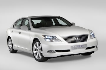 Lexus LS600h