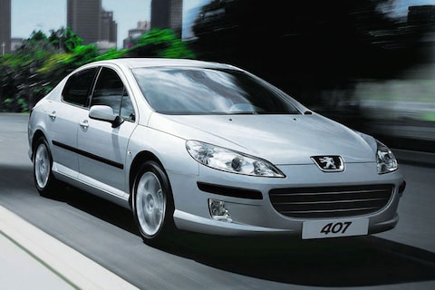Peugeot past programma 407 aan