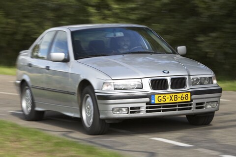 Klokje rond BMW 325td (1993)