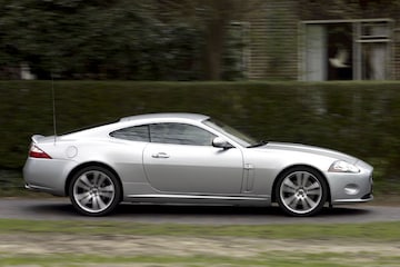 Jaguar XK8