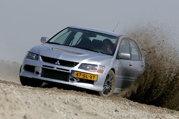 Mitsubishi Lancer Evo IX
