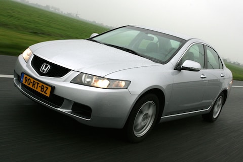 VW Passat-Honda Accord-Citroën C5