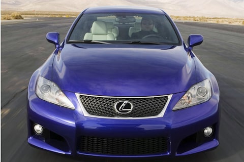 Verantwoord gummen met de Lexus IS-F