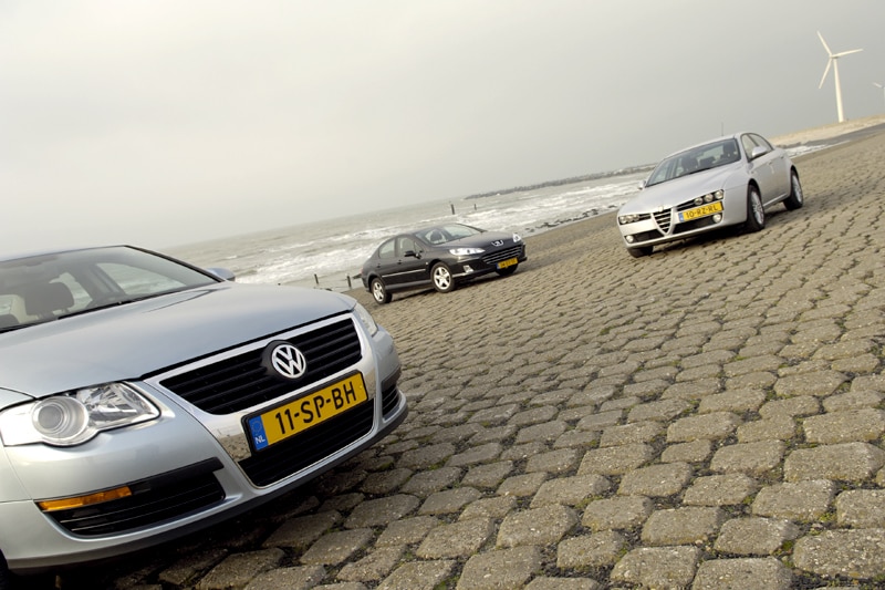 Volkswagen Passat - Peugeot 407 - Alfa Romeo 159