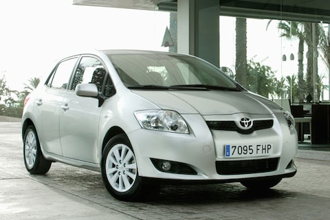 Toyota Auris 1.6 16v VVT-i Dynamic