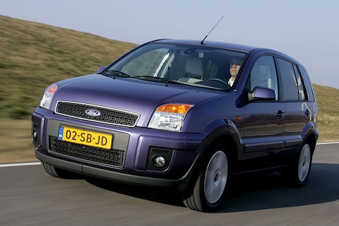 Ford Fusion 1.6 16V Futura (2006) - Test