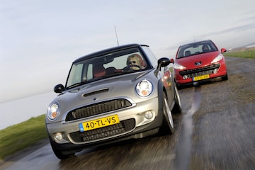Peugeot vs Mini