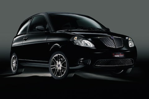 Lancia Ypsilon Sport by Momo Design