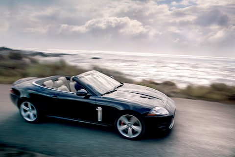 Jaguar XKR Portfolio: verfraaide XKR