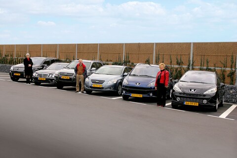 Test: Mercedes-Benz ML & E combi - Kia Sportage & Cee'd - Peugeot 1007 & 208