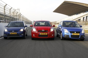 Suzuki Swift Sport-Toyota Yaris TS-Ford Fiesta ST