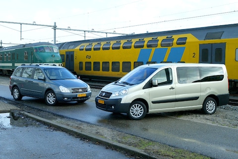 Test: Fiat Scudo Panorama - Kia Carnival