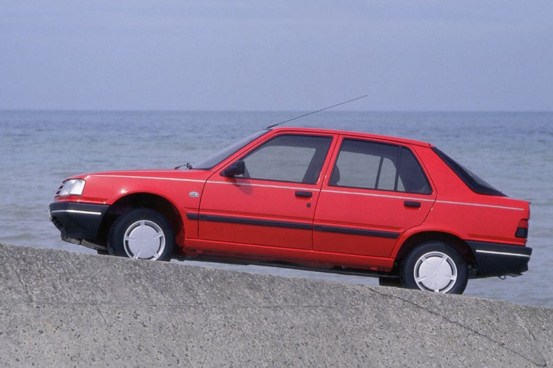 Peugeot 309