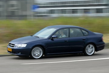 Subaru Legacy 2.0R Luxury