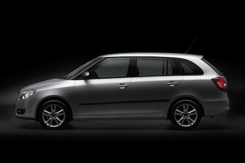 Eerste foto Skoda Fabia Combi