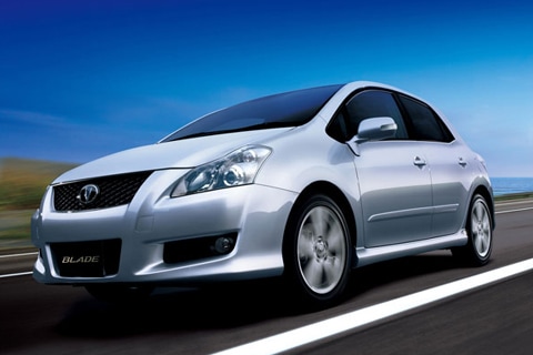 Super-Auris: Toyota Blade Master G