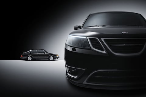 Saab duikt in verleden