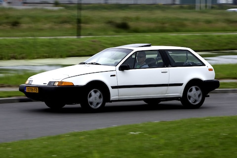 Klokje rond Volvo 480