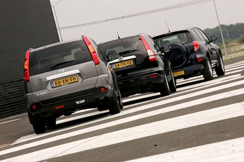 Test: Nissan X-trail - Honda CR-V - Toyota RAV4