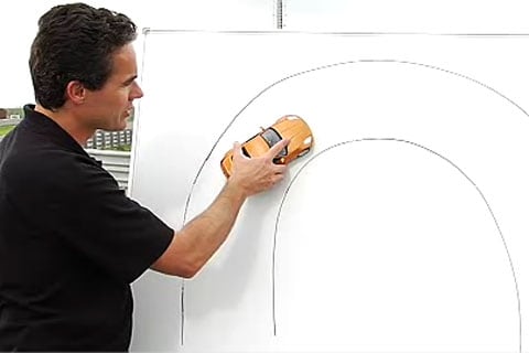 Racecursus Aflevering 7: Sturen met het gas