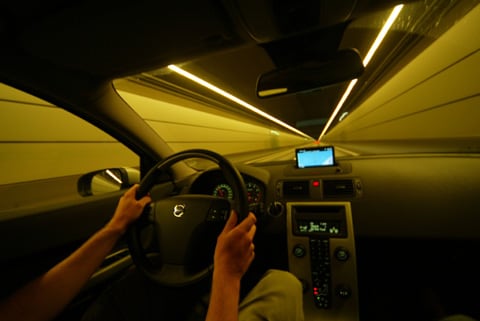 Luc nog steeds aan het stuur