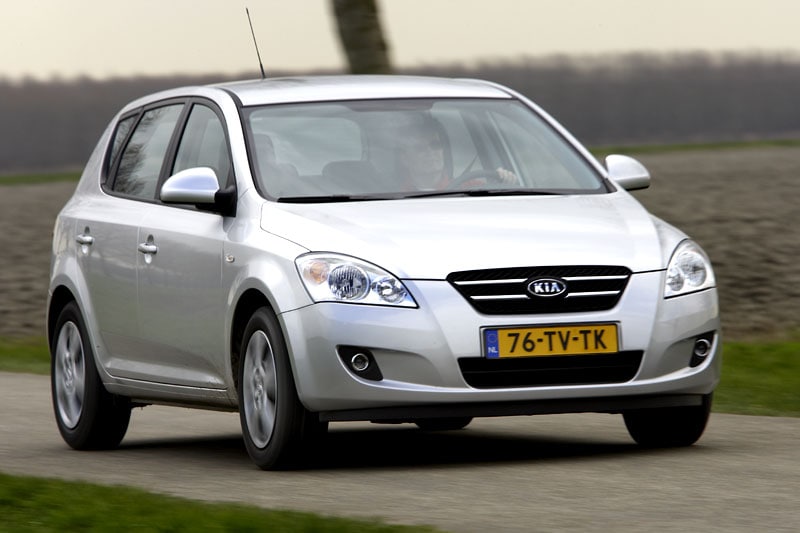 Kia Ceed 2.0 CVVT X-ecutive