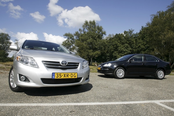 Toyota Corolla-Volkswagen Jetta