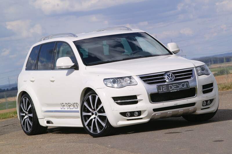 JE Design Volkswagen Touareg Widebody