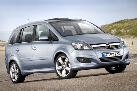 Dit is de gefacelifte Opel Zafira!