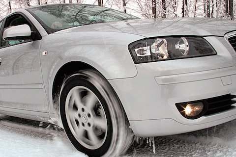 Winterbanden oprijden in de... zomer