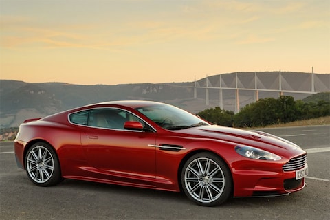 Aston Martin werkt aan DBS Volante