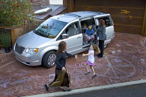 Chrysler Voyager krijgt VW-logo