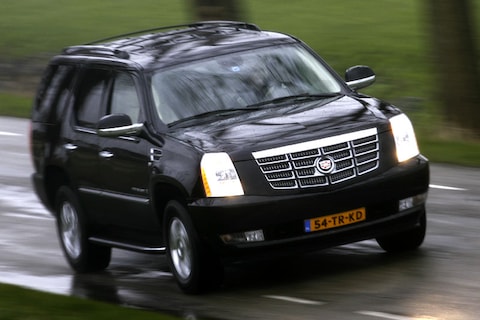 Cadillac Escalade 6.2 V8 Sport Luxury (2007)