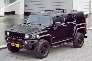 Hummer H3 Black Edition