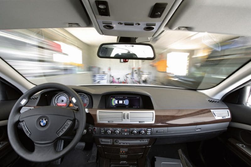 Zelfstandig rijdende auto